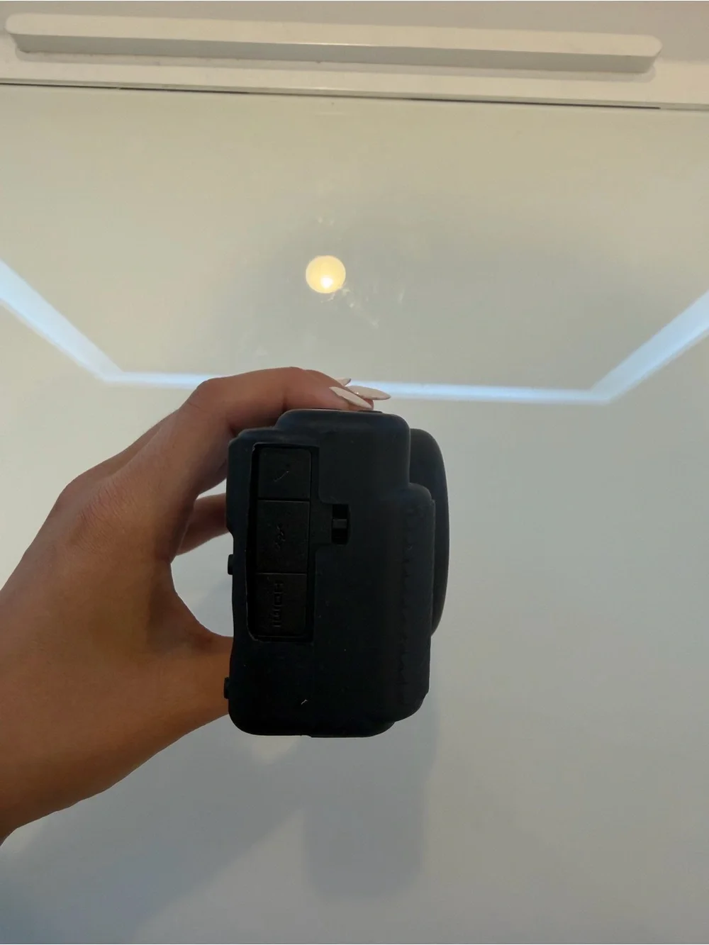 Sony Black Compact Digital Camera - Sleek Pocket-Friendly Design